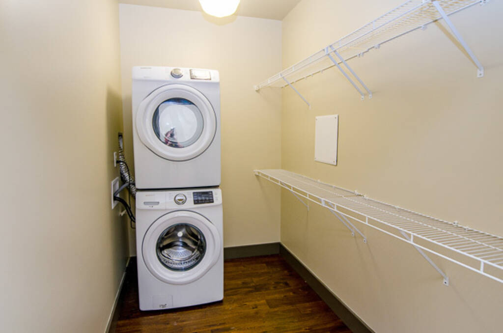 Loft 2A Washer and Dryer