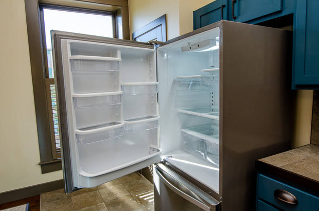 Loft 2A Refrigerator open